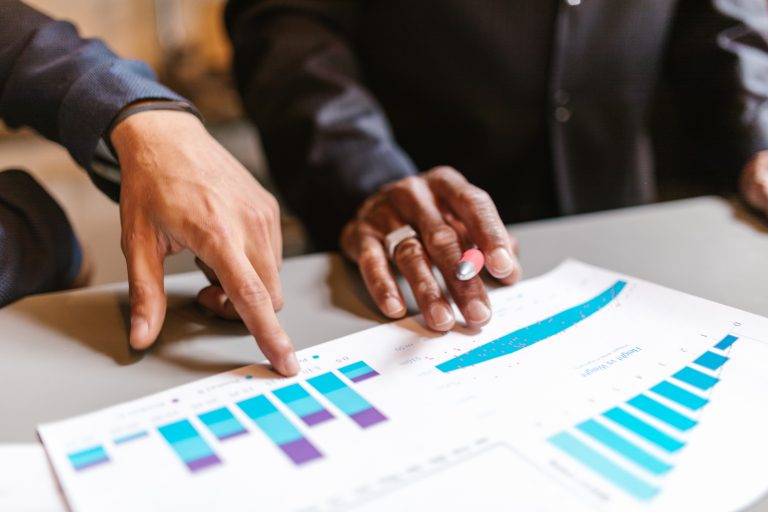 11 Surprising Live Chat Statistics And Trends for 2022