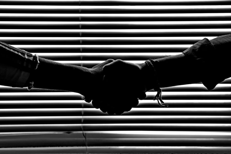 Guest Post: Building Customer Trust Across the Omnichannel Experience
